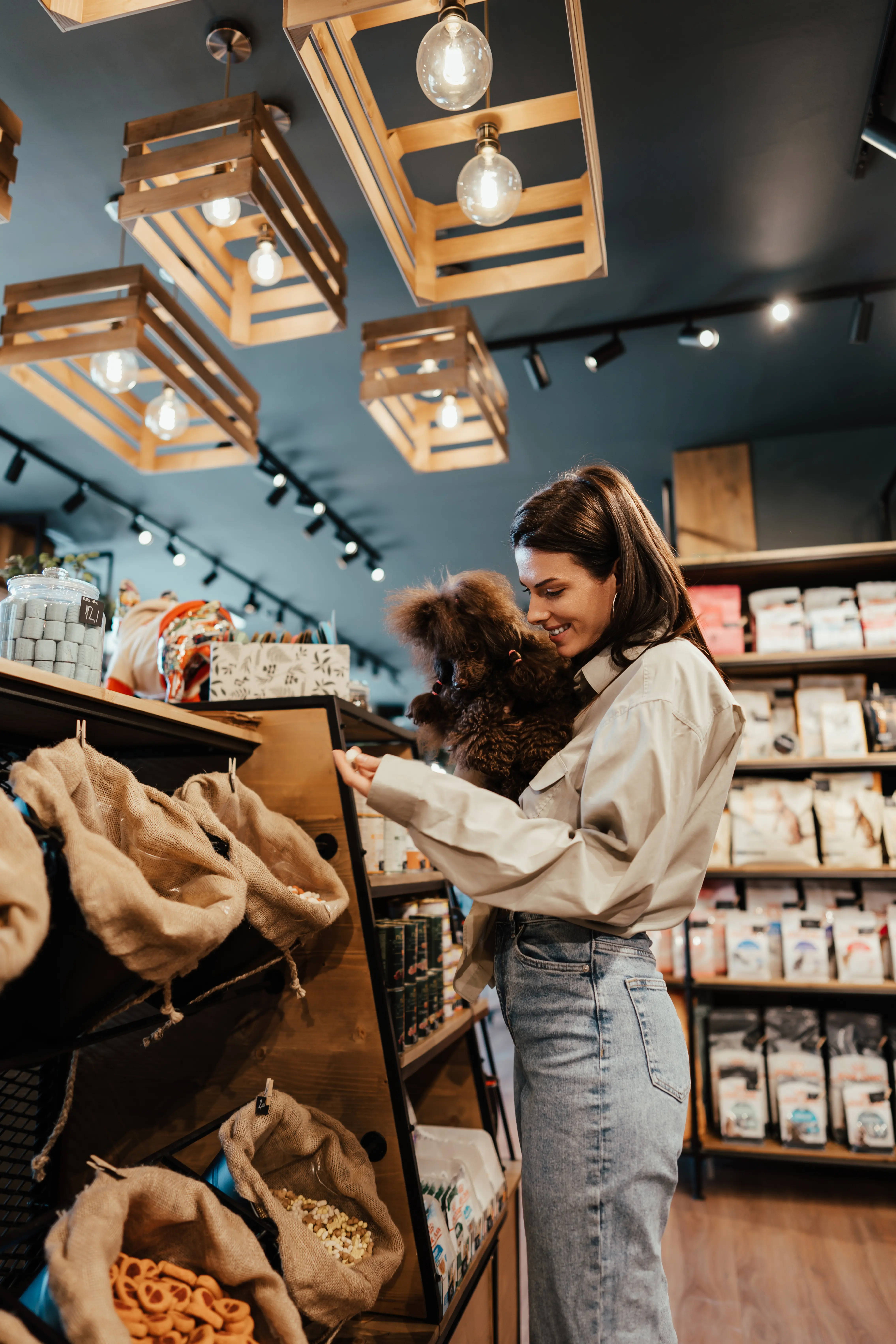 Embracing Local Educating Customers on the Benefits of Shopping at Your Small Pet Store